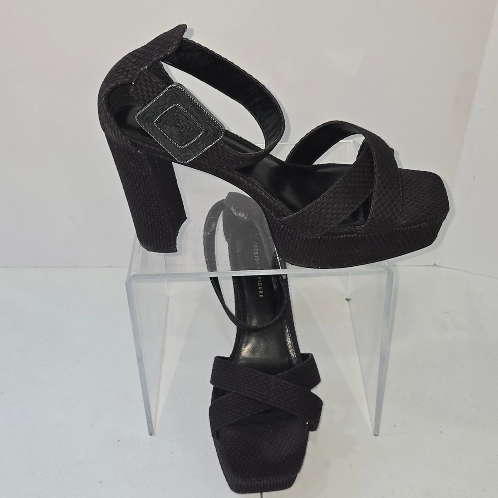 Fashion To Figure Black Platform Block Heels Sandals 4670 women 11W